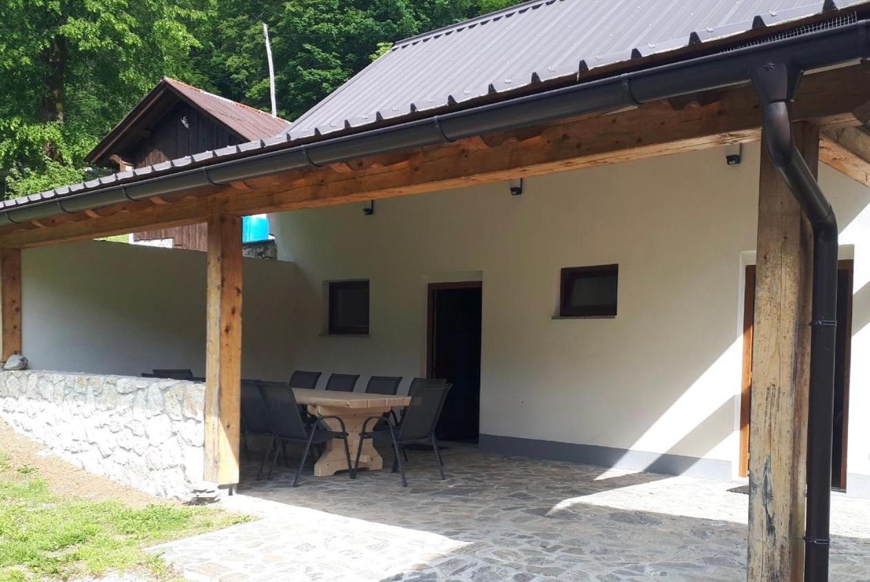 Posestvo Tmzek Villa Bovec Exterior foto